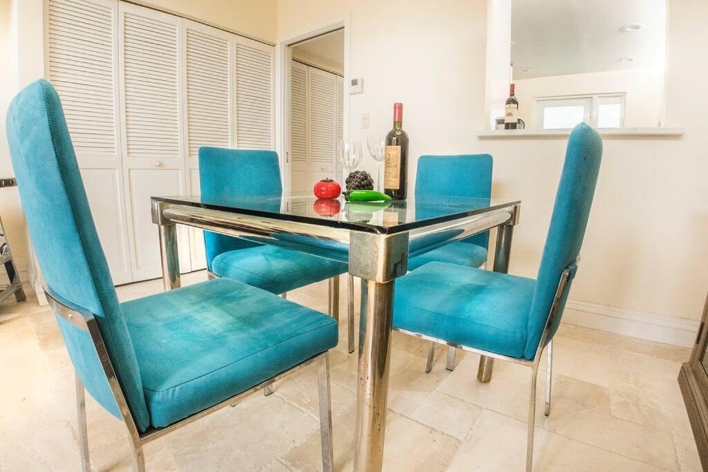 Villa At St. James Place “H”, Luxury, Pet Friendly Miami Kültér fotó